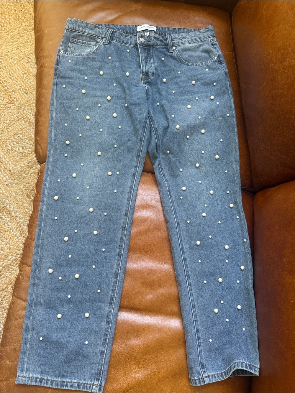 Pearl-Embellished Blue Women’s Jeans size 31